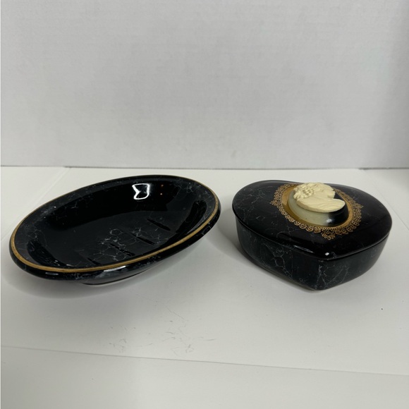 Ceramic Black Marbled Soap Dish and Heart-shaped Trinket Box w/Cameo (4-N) - Picture 2 of 5